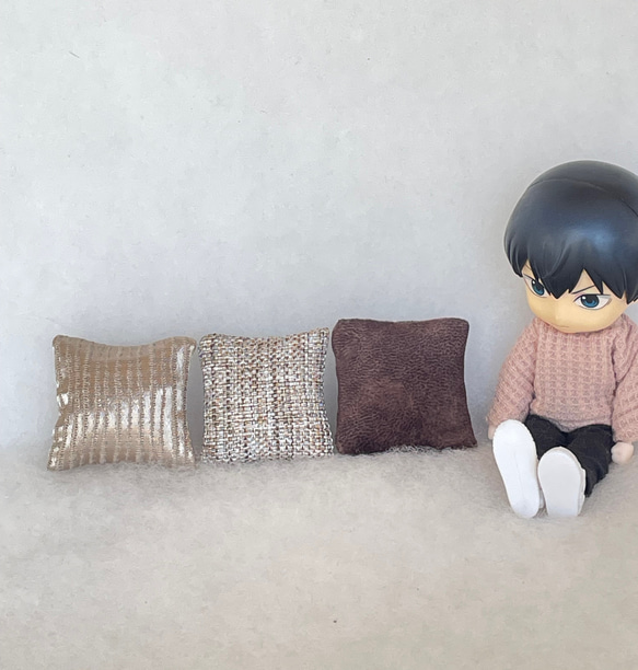 ミニチュアクッション ミニミニ3個 ☆ゴールド ブラウン☆ No.68