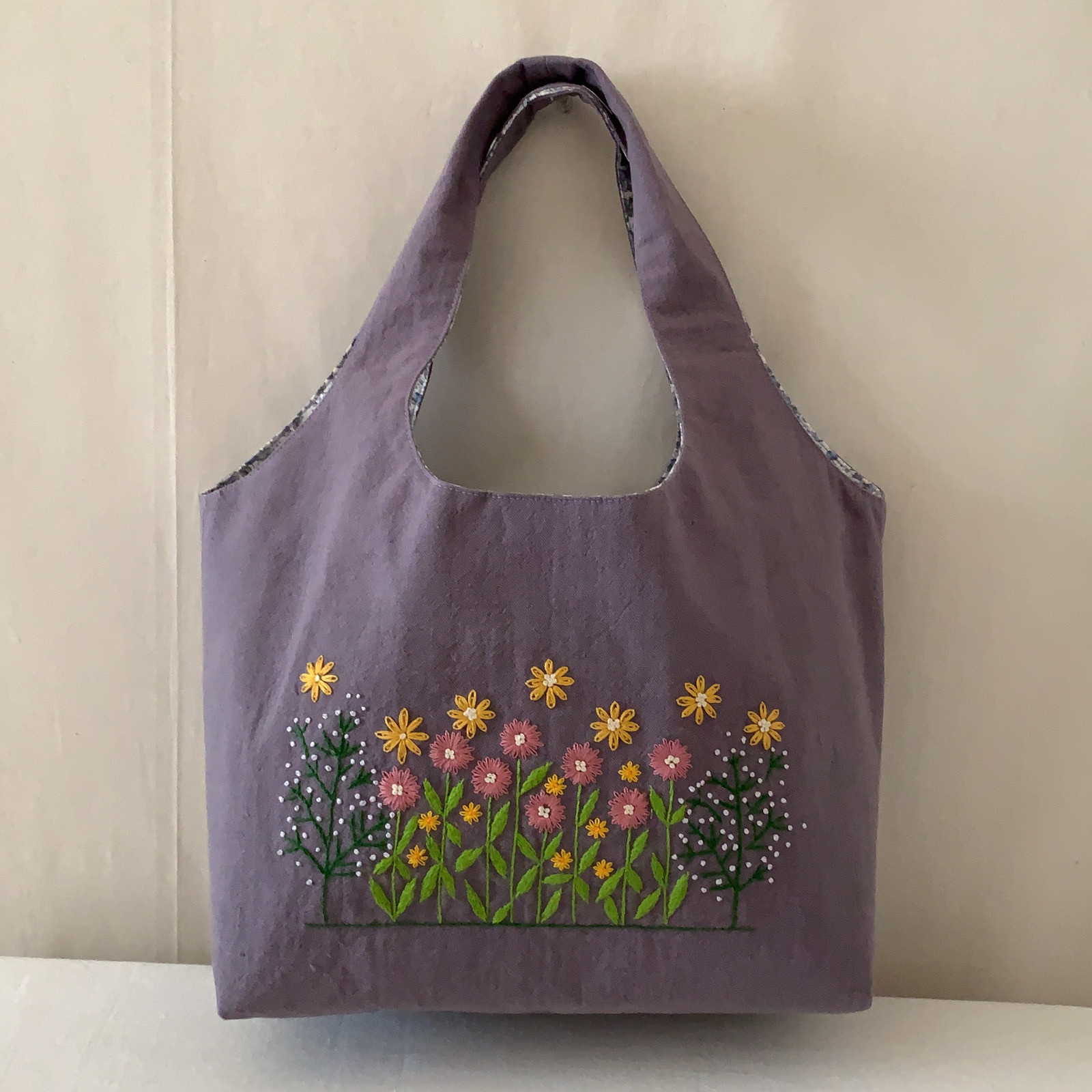 【B5サイズ】草花手刺繍/綿麻トートバッグ/スモークパープル【くが屋】