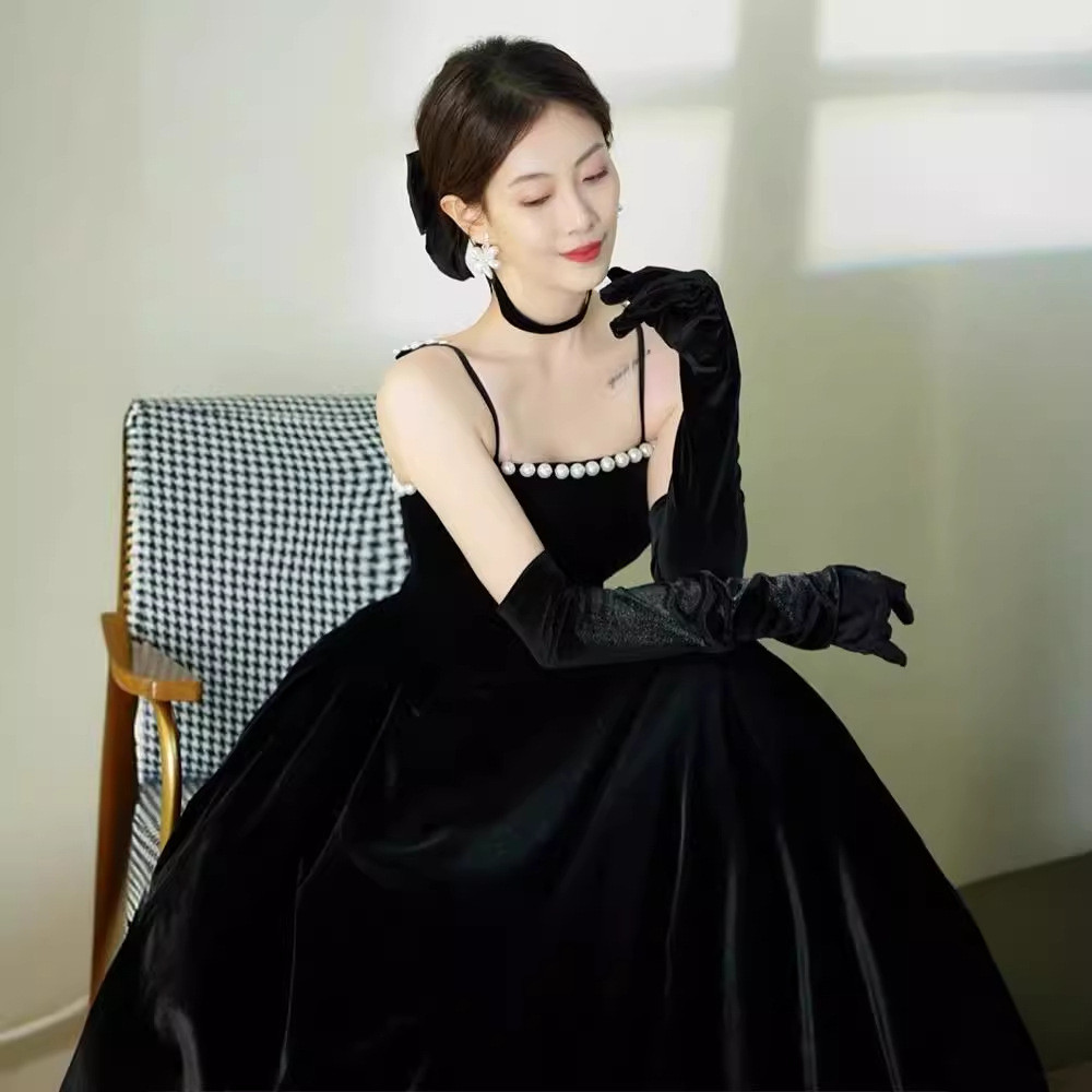 パーティードレス 黒 ノースリーブ シンプル 韓国風 結婚式 パーティー 演奏会 前撮り お呼ばれ AK499