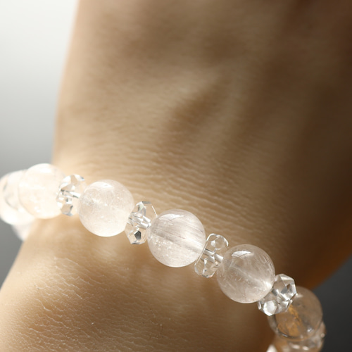 綺麗なホワイトラビットヘアルチル！ズーンとくる！ ☆スーパープレミアムブレス☆…☆ホワイトラビットヘアールチル