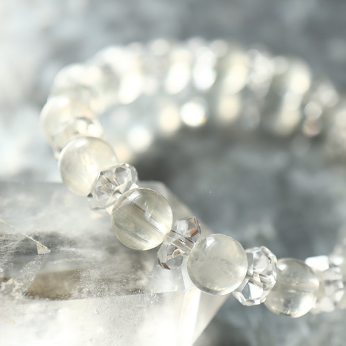 ☆プレミアムブレス☆…☆スリランカ産：オーソクレース（天然