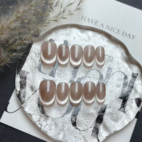 新春SALE】マグネットネイル フレンチデザイン ショートオーバル