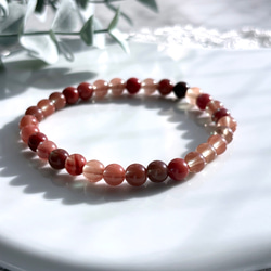 レインボー入り✨マニカランヒマラヤ水晶〜アプリコットオレンジ