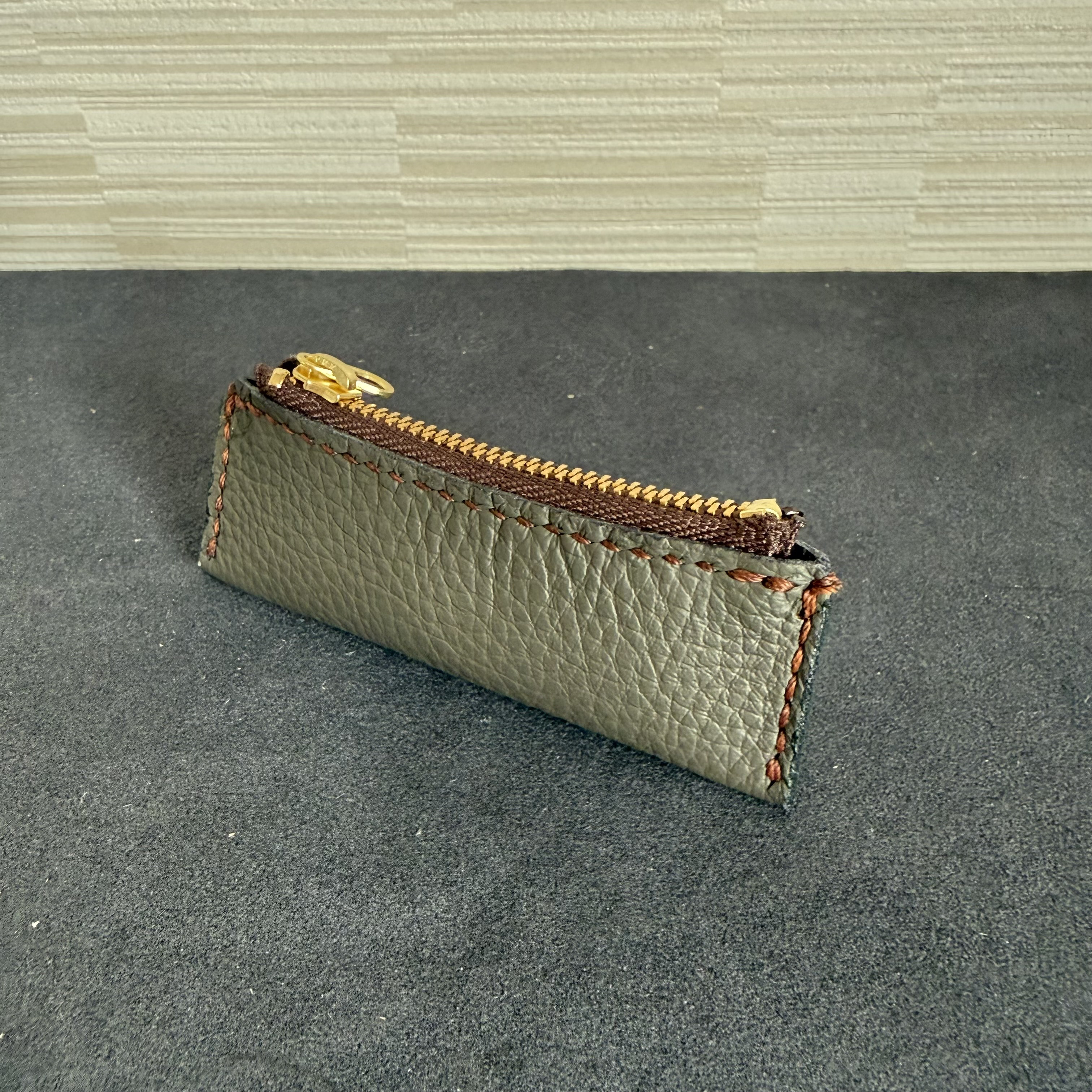 本革レザー印鑑ケース 牛革【手縫い・ハンドメイド品】 MP48