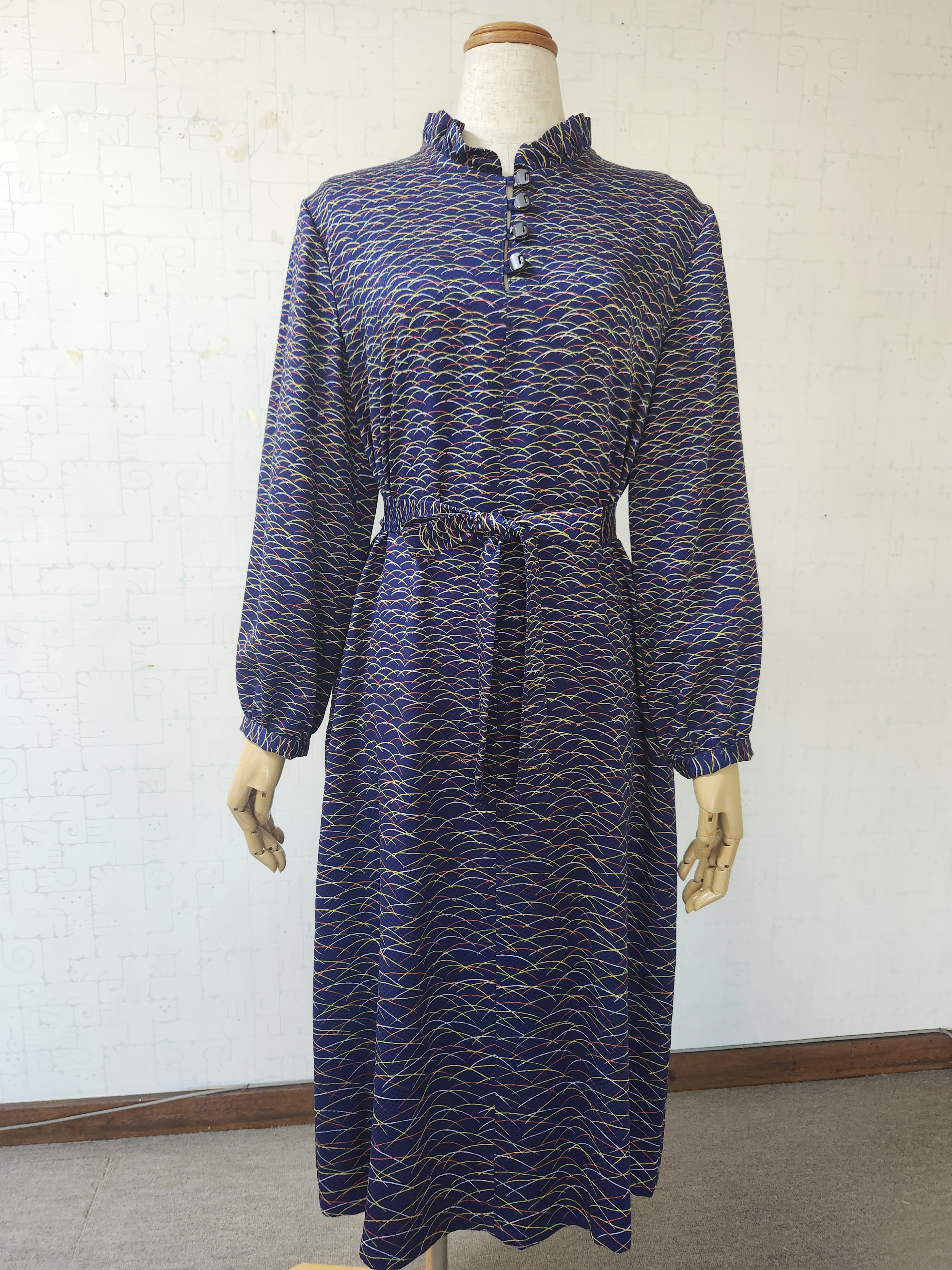 30%off　着物リメイク　襟ぐりフリルワンピース