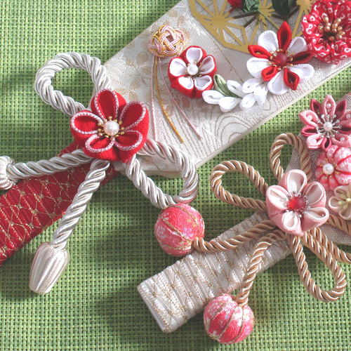 NO-232 羽子板 スタンド付き ちりめん細工 ひな祭り お祝 初節句 佐賀