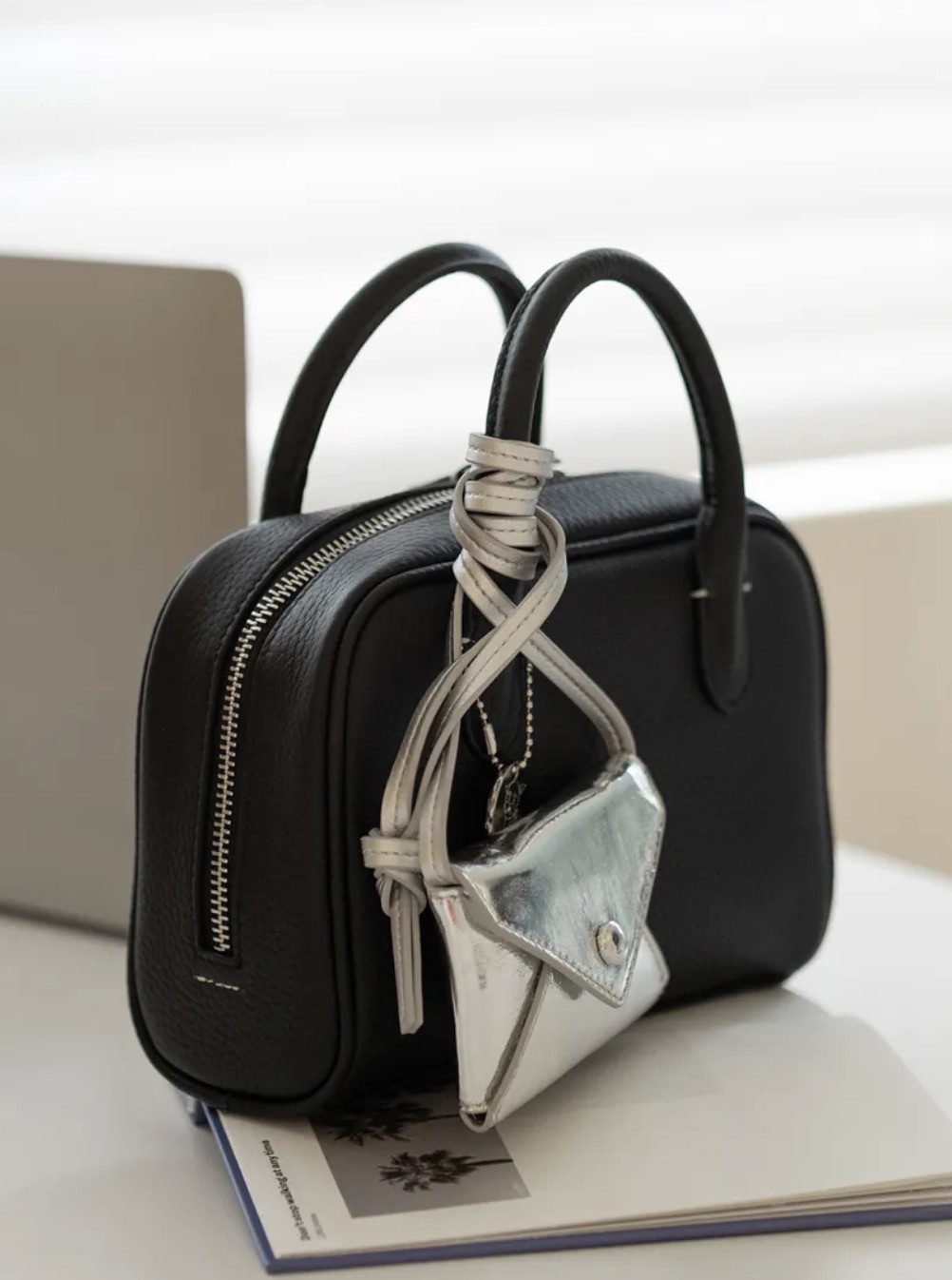 本革（牛革）ミニボストンバッグ ブラック｜2WAY/3WAY｜手持ち・肩掛け・斜めがけ｜20.5×14×6