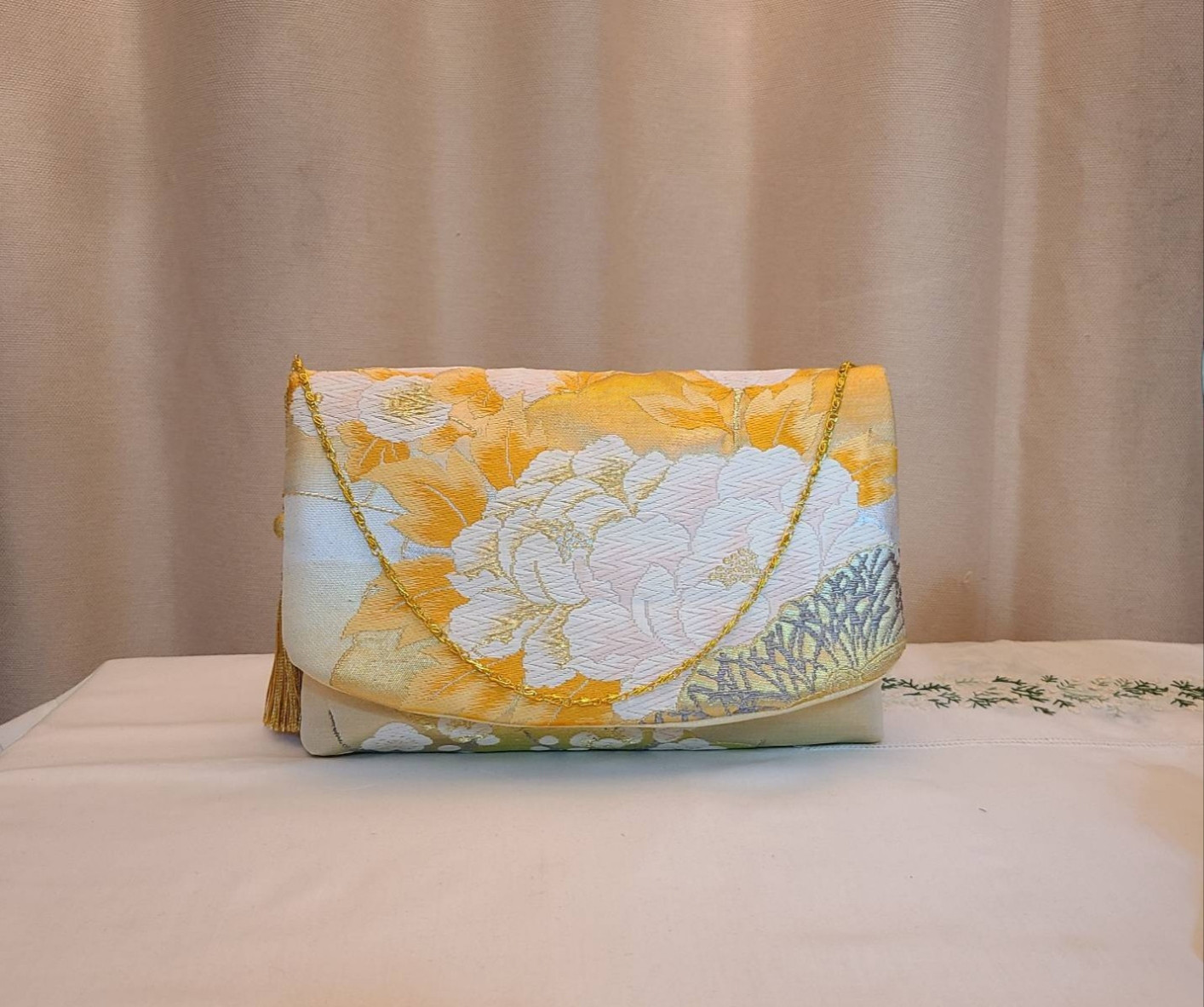 花模様シルク着物帯の2ways クラッチバック