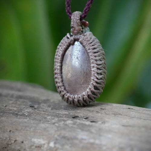 65ct鮮やかに輝くゴールド☆ブラックサファイア マクラメネックレス