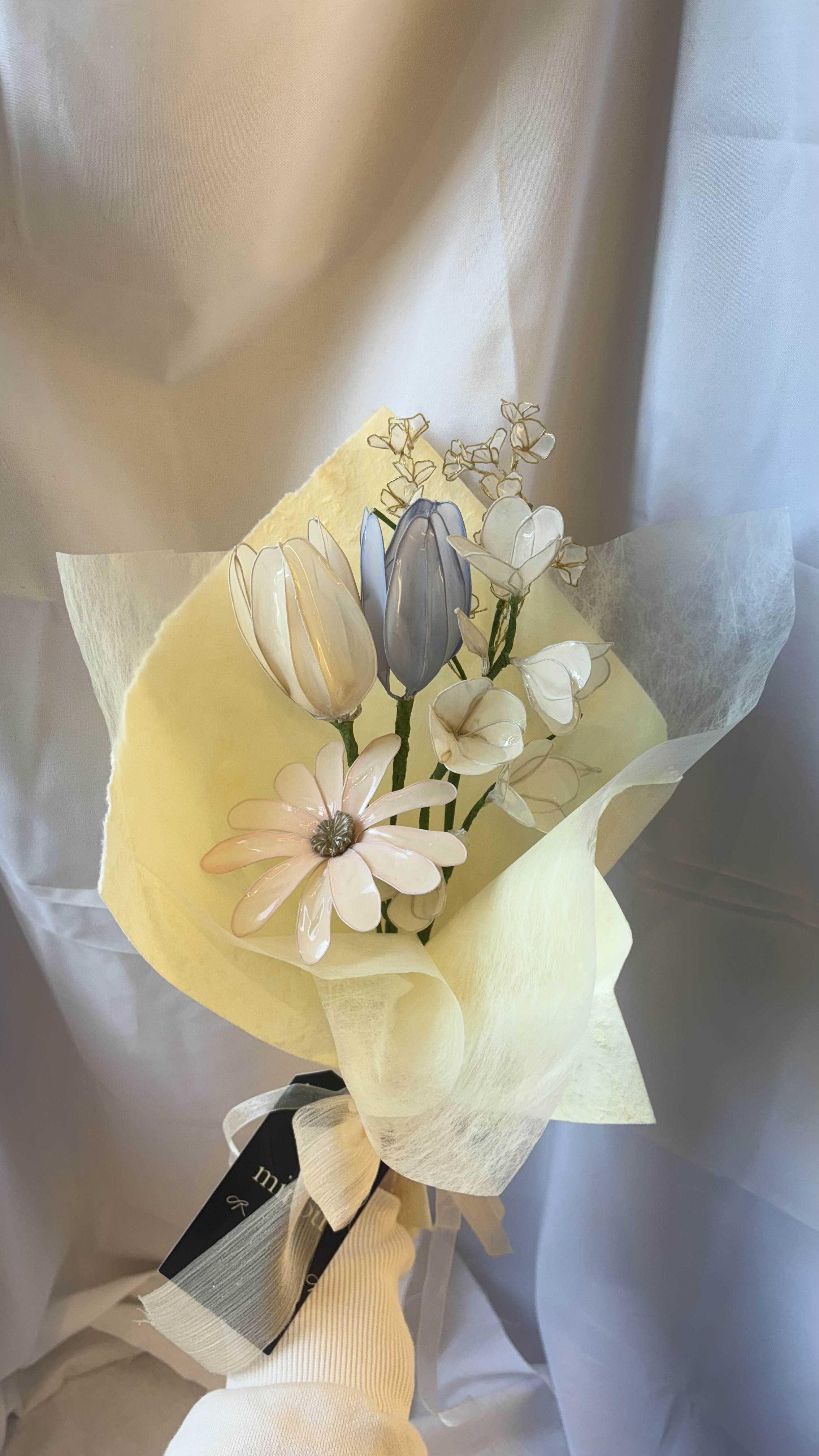 透け感チューリップ｜ディップフラワー 枯れない花 ギフト