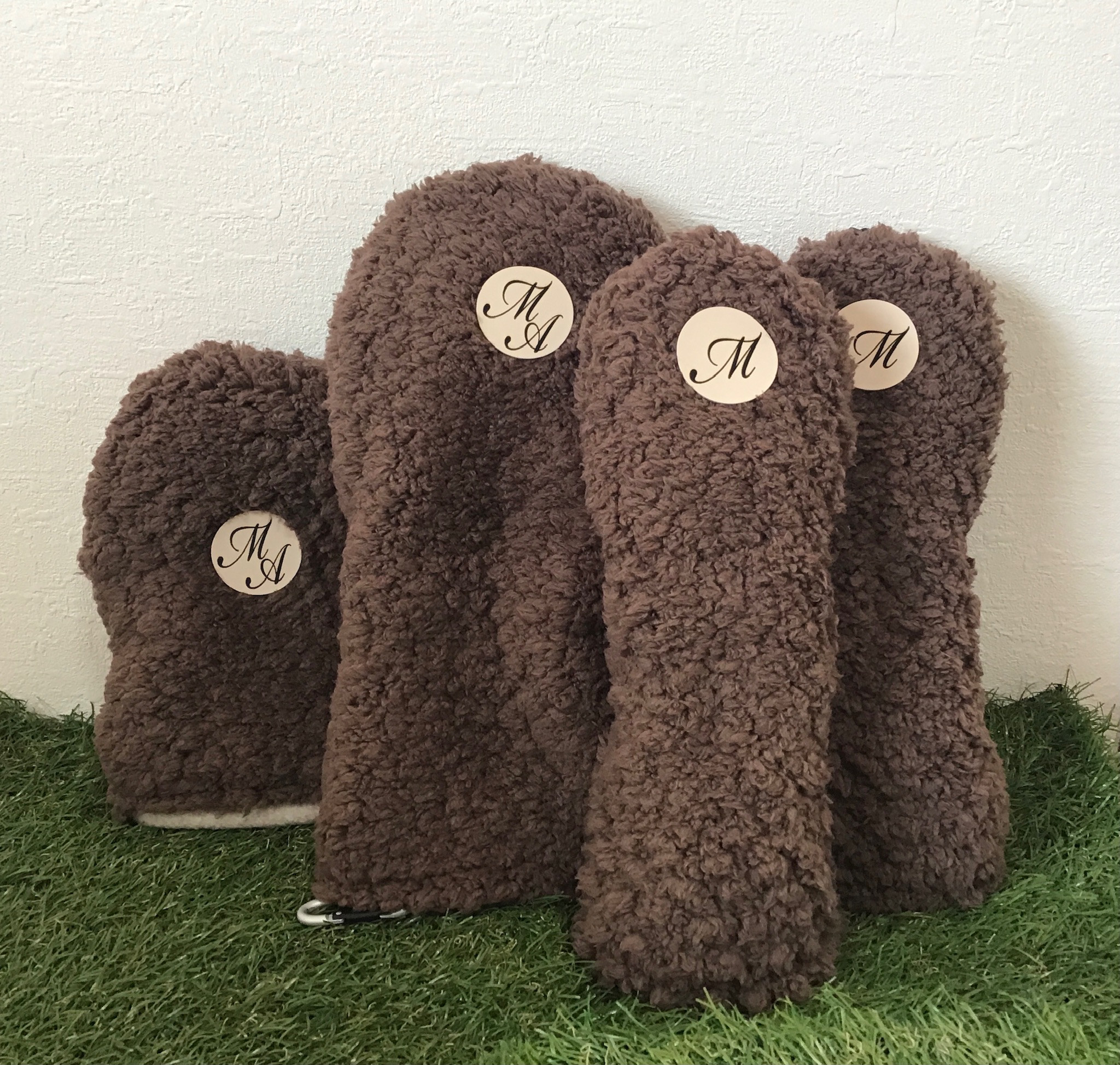 ゴルフ ヘッドカバー 4点set  ブラウンプードルファー    ヌメ革ワッペン