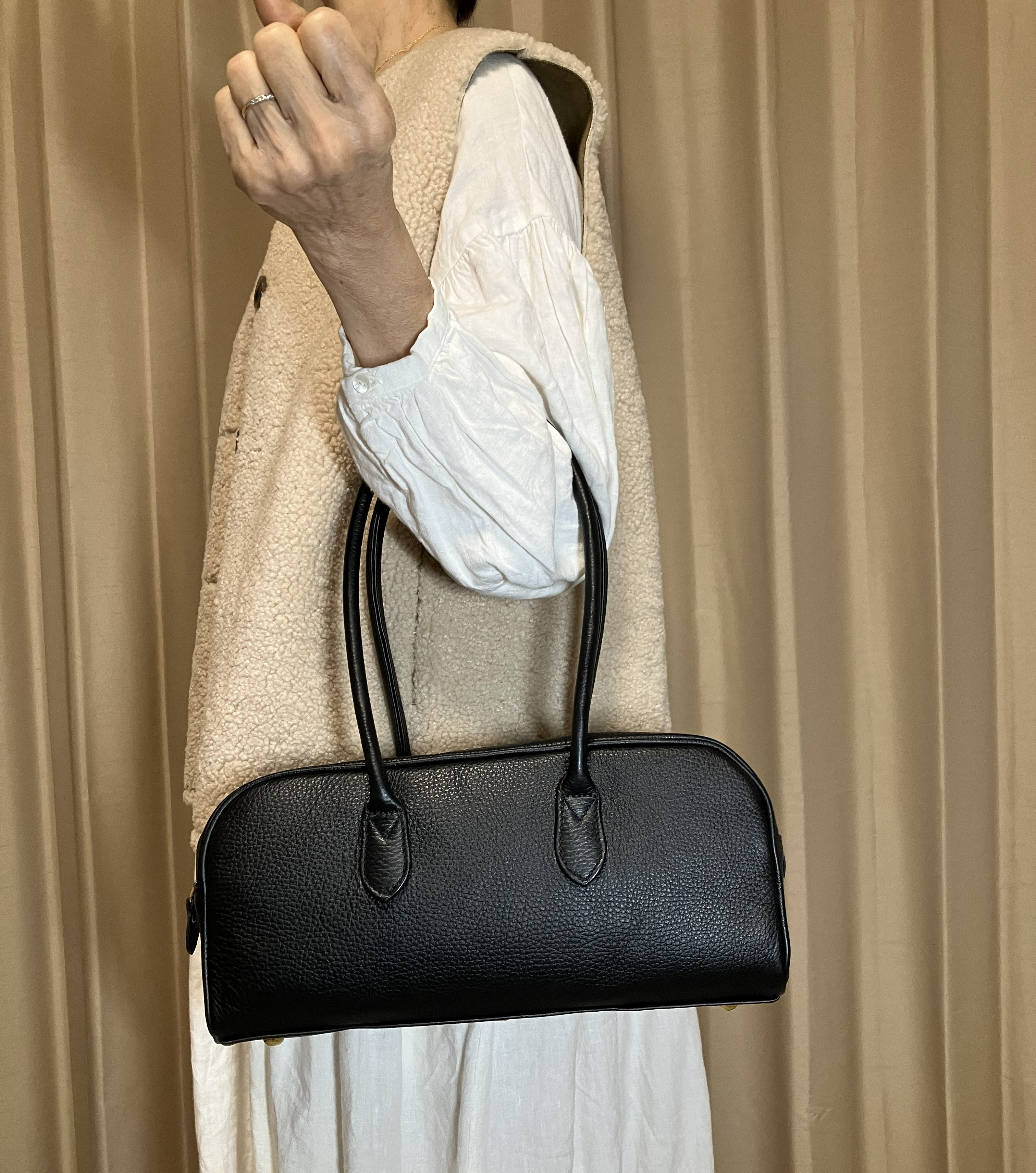 送料無料　 牛革　ボストンバック　ブルーベリー1　ブラック 色　　No.　5