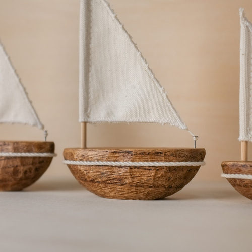 ヨット】木彫り 彫刻 海 夏 舟 船 鳥 インテリア マリン 森 北欧雑貨
