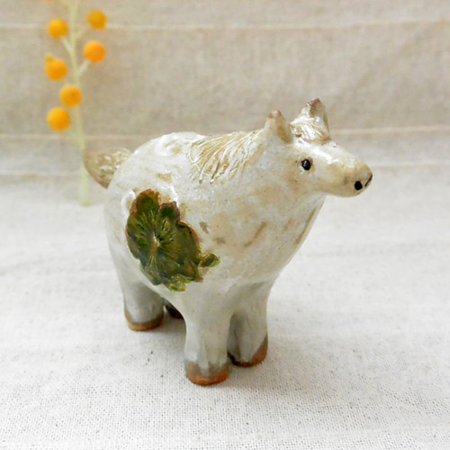 手作り　置物 馬の置物（クローバーB) 干支・午年 ウマ・うま 手作り陶器・陶芸 植物