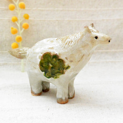 馬の置物（クローバーB) 干支・午年 ウマ・うま 手作り陶器・陶芸 植物
