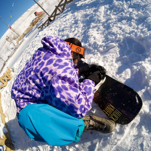 25-26 スノボウェア ジャケット単品 ヒョウ柄 紫 パープル ゆったり 撥