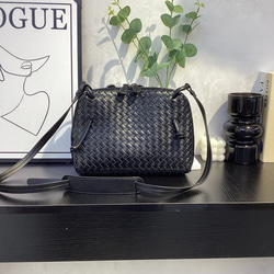 2025 真皮編み込みダブルジップ郵便バッグ／ブラック・ブラウン／冬