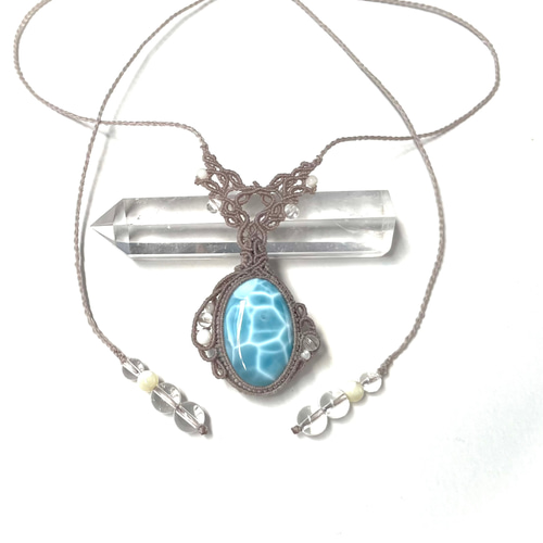 美しい波模様♪特大ラリマーのアシンメトリー天然石マクラメ編み