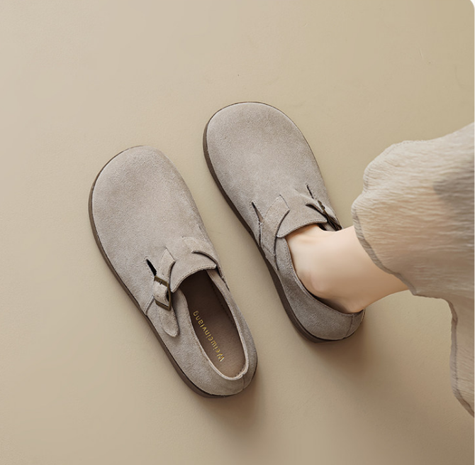 本革全バッグのブーケン靴女性冬厚底足踏みプラスダウン単靴ソフト底ブーケン靴ラージサイズ婦人靴41 ~ 43 6,738円