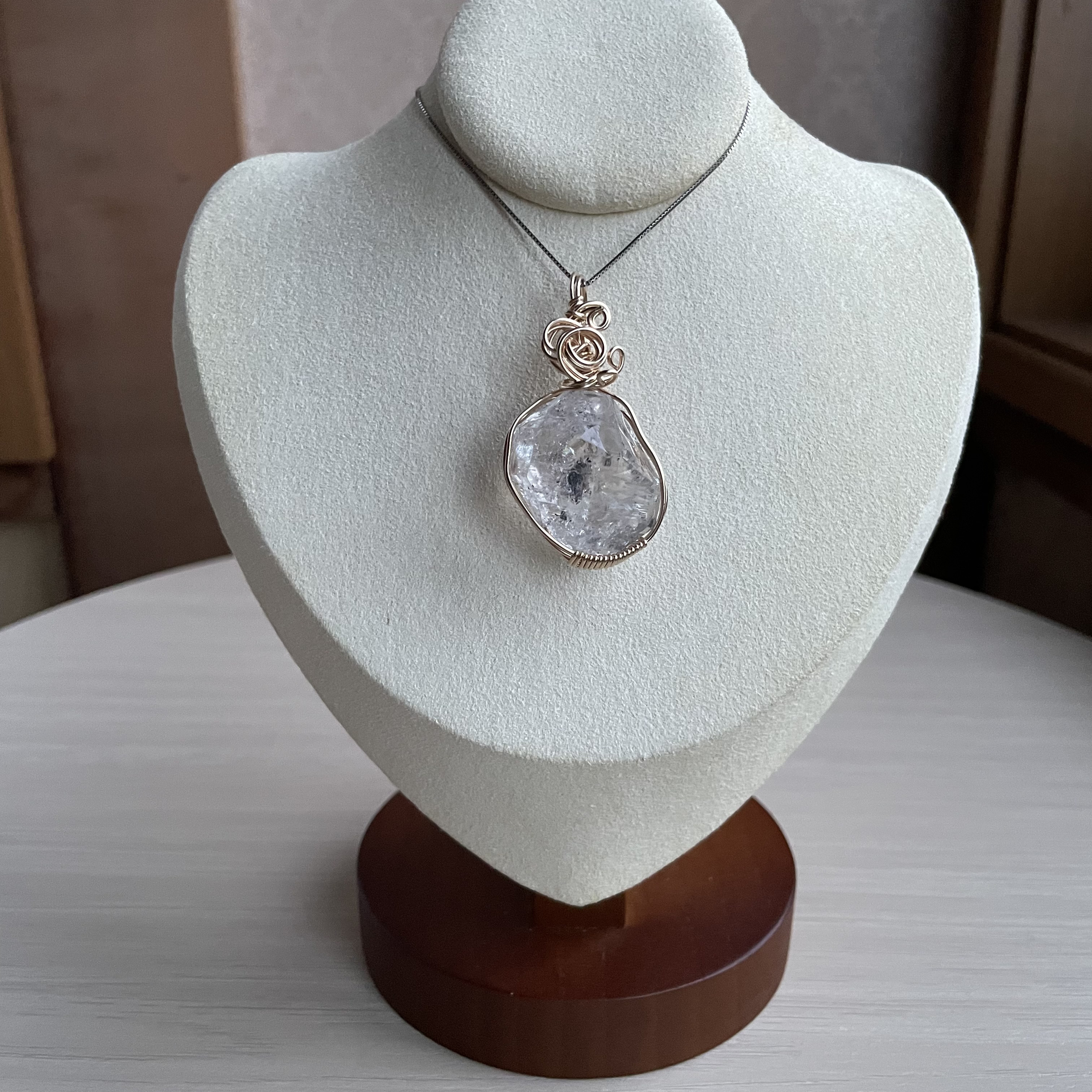 ハーキマーダイヤモンド✨虹入✨〜ドリームクリスタル・14kgfワイヤーペンダントトップ