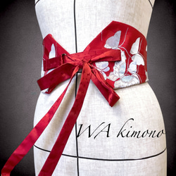 逸品 黒留袖の風格 差し色ギャザーワンピース スリット袖 リボン