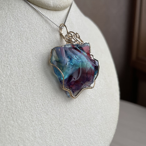 アンダラクリスタル・多色✨虹入り✨〜14kgfワイヤーペンダントトップ