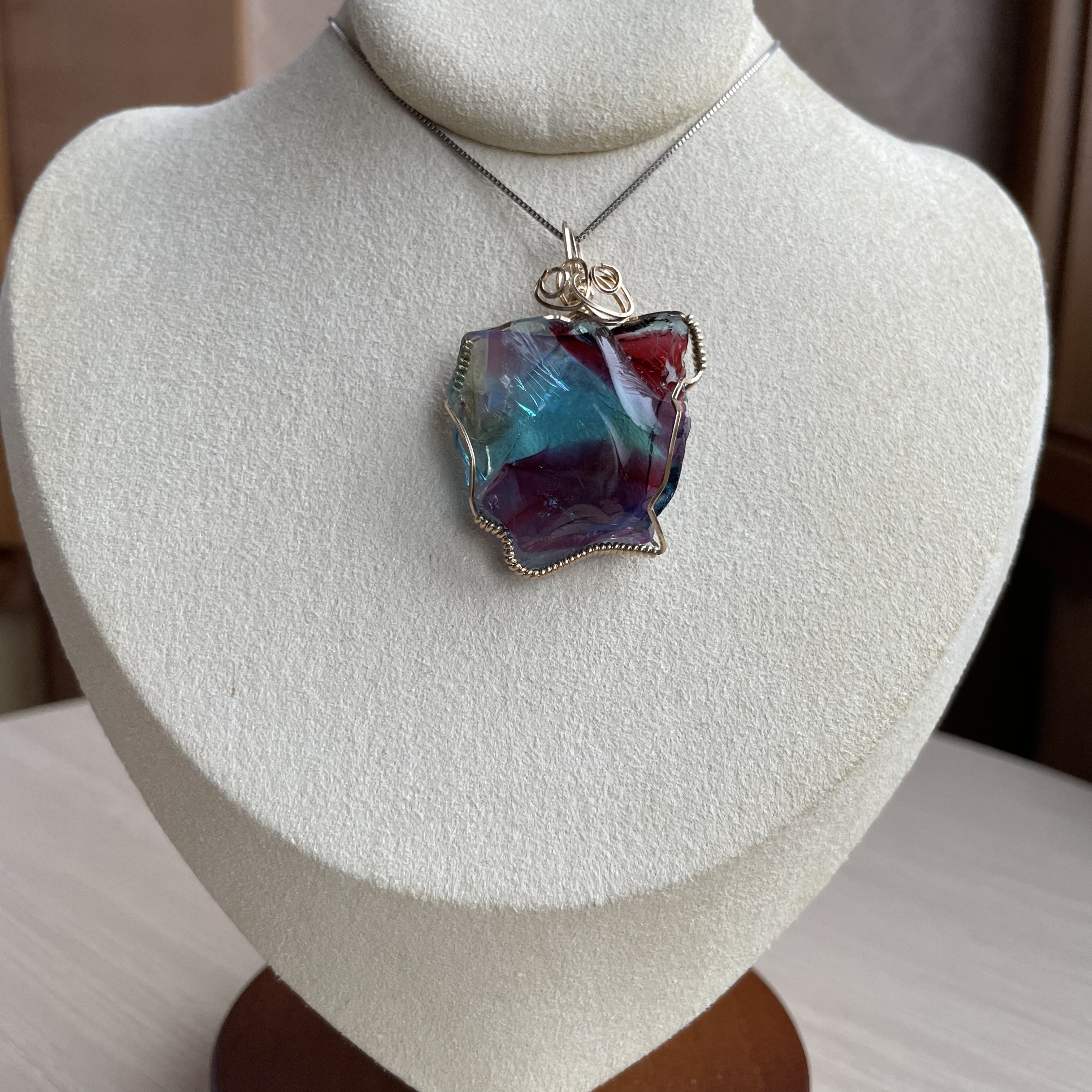 アンダラクリスタル✨多色・虹入り✨〜14kgfワイヤーペンダントトップ