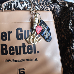 バレンタイン2026【数量限定】LOVE＆ハート　レッドアベンチュリン　カラビナ　ハンドストラップ・バッグチャーム 10枚目の画像