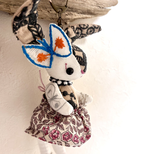 うさぎさんキーホルダー ぬいぐるみ yu.u_.m 通販 20242017｜Creema