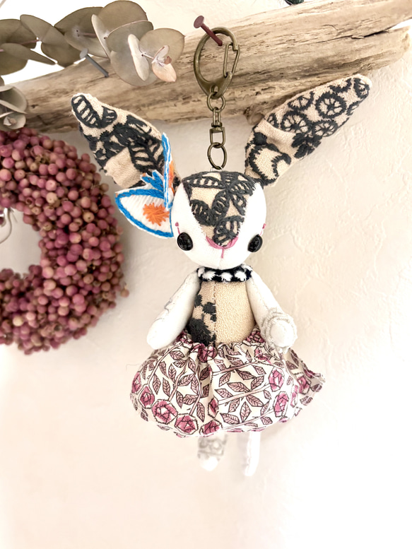 うさぎさんキーホルダー ぬいぐるみ yu.u_.m 通販 20242017｜Creema