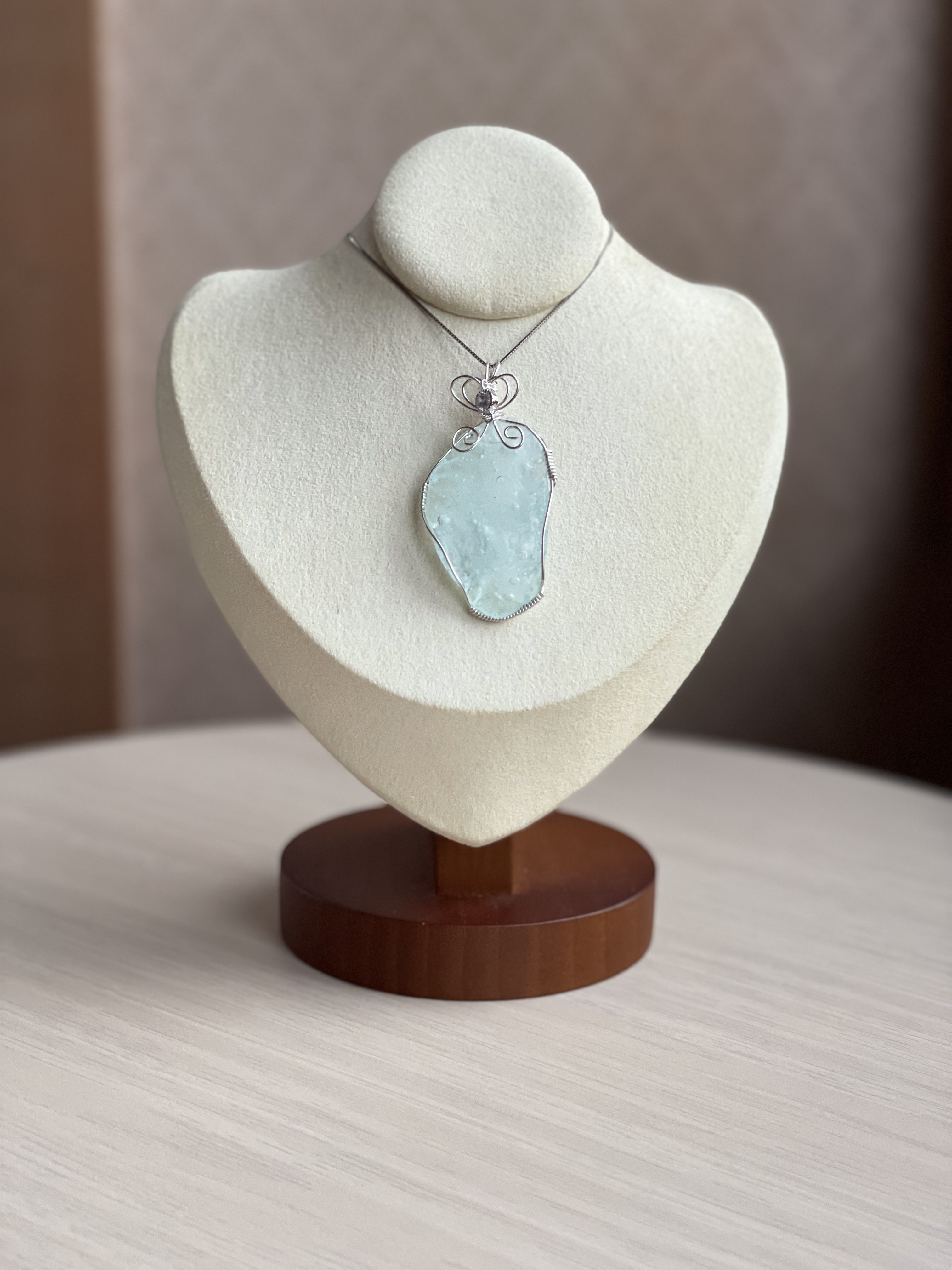 アンダラクリスタル✨アクアセレニティー・シーフォーム虹入り〜アルゲンティウムシルバー