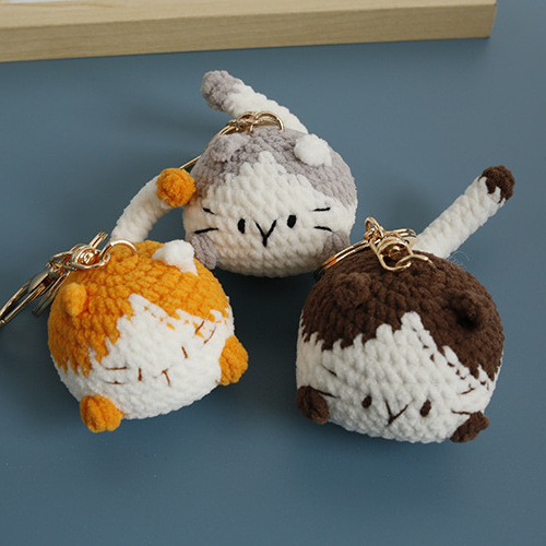 毛糸 手作り 編みぐるみ ニットキーホルダー バッグチャーム 誕生日