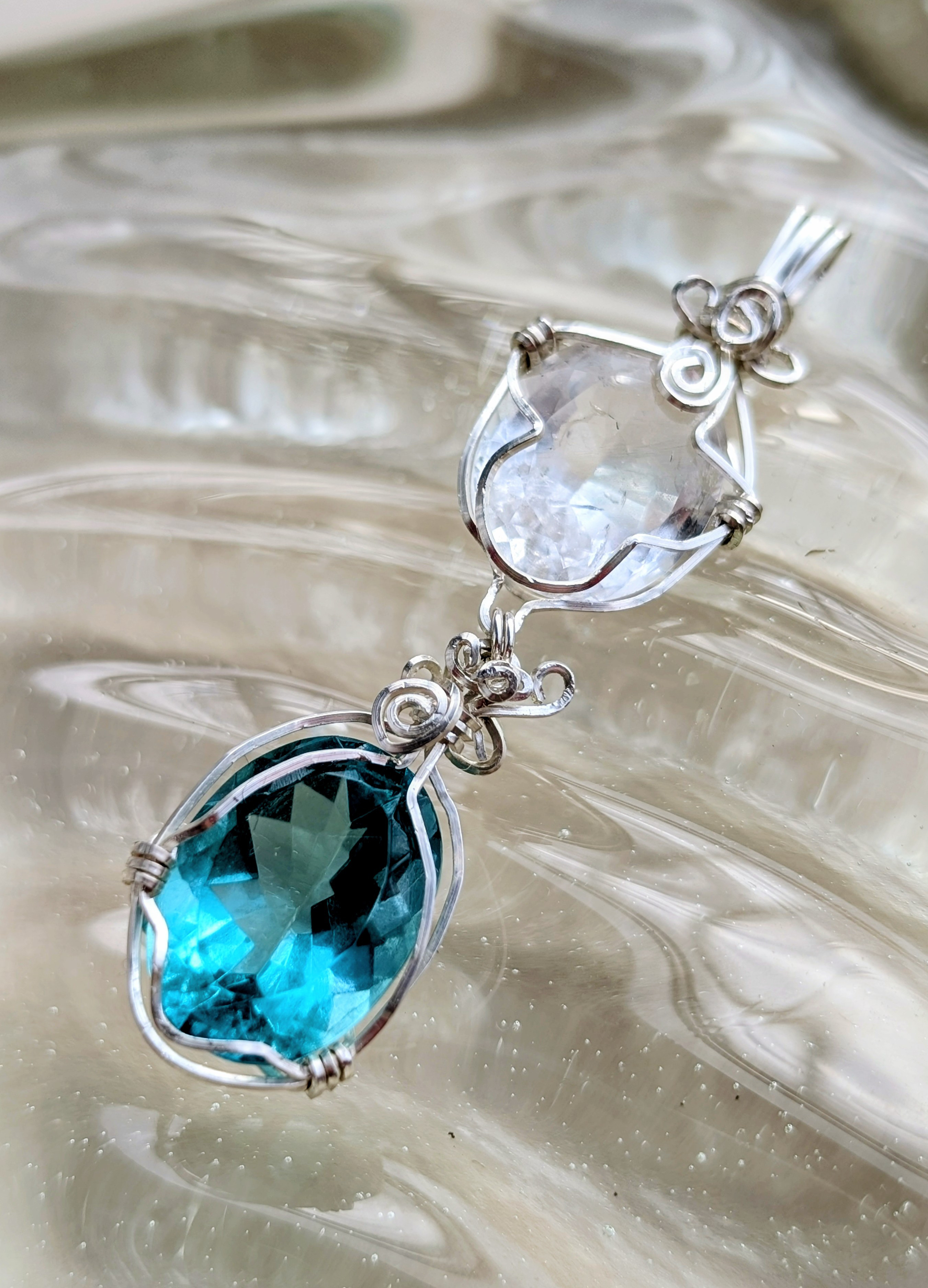 光石飾店 シルバー925 三宅島 ガラス パキスタン産 ホワイト トパーズ ルース ペンダント