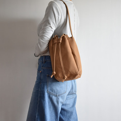 RING MINI TOTE BAG(モカ/ベージュ)ワンハンドル 巾着 帆布 トート  肩掛け コンパクト 2枚目の画像