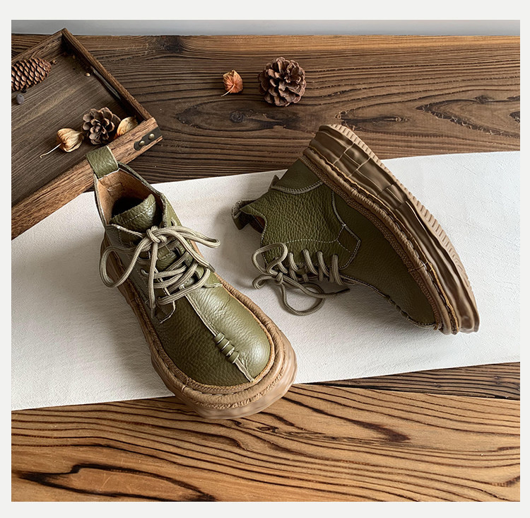 頭層牛革製 女性用厚底ショートブーツ 2025 年ウィンターモデル｜ブサカワ大トゥデザイン フリース入りマーティンブーツ