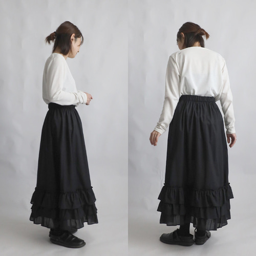 フリル付き　黒フレアスカート 新作 85cm丈 シルキーコットン 贅沢 3段 フリル裾 ギャザー
