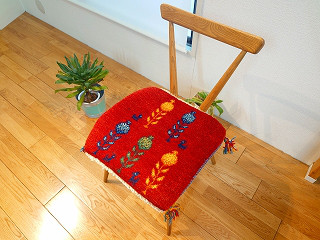 ペルシャ　ギャッベ ミニマット 横42x40㎝　レッド　花　ヤギ　T8464G