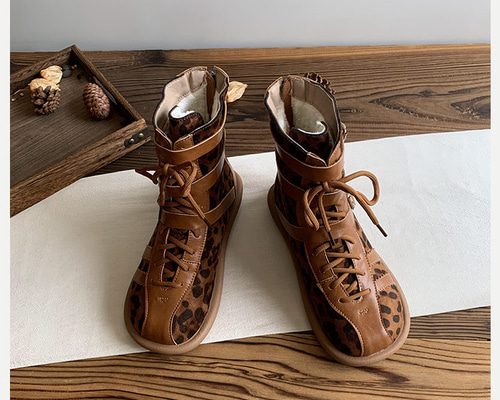 2025 年ウィンターモデル レトロレオパード柄女性用マーティンブーツ