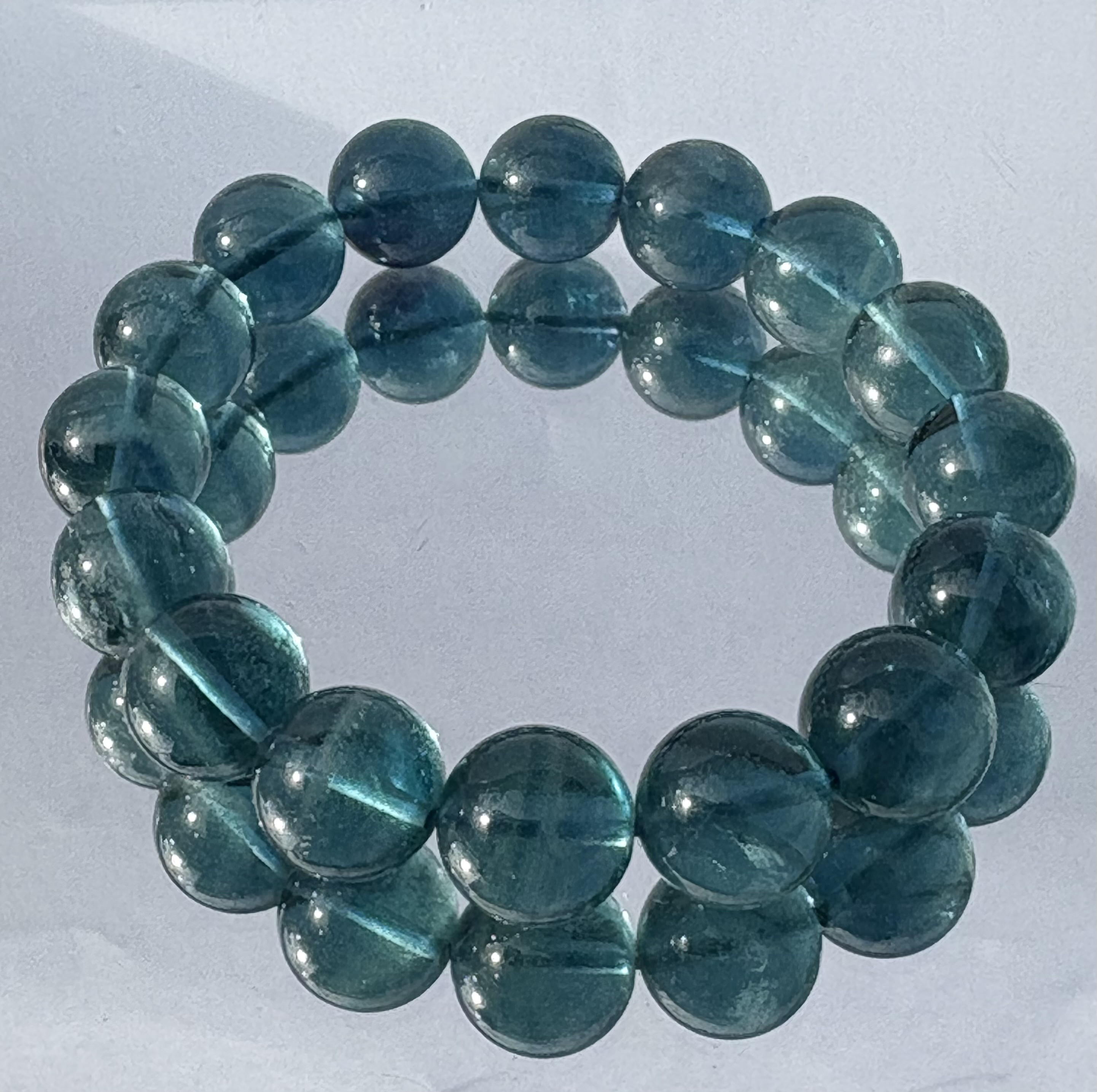 ブルーフローライト ブレスレット✨️高品質天然石【石言葉】「平和」「直感」「真実」「知性」「創造性」