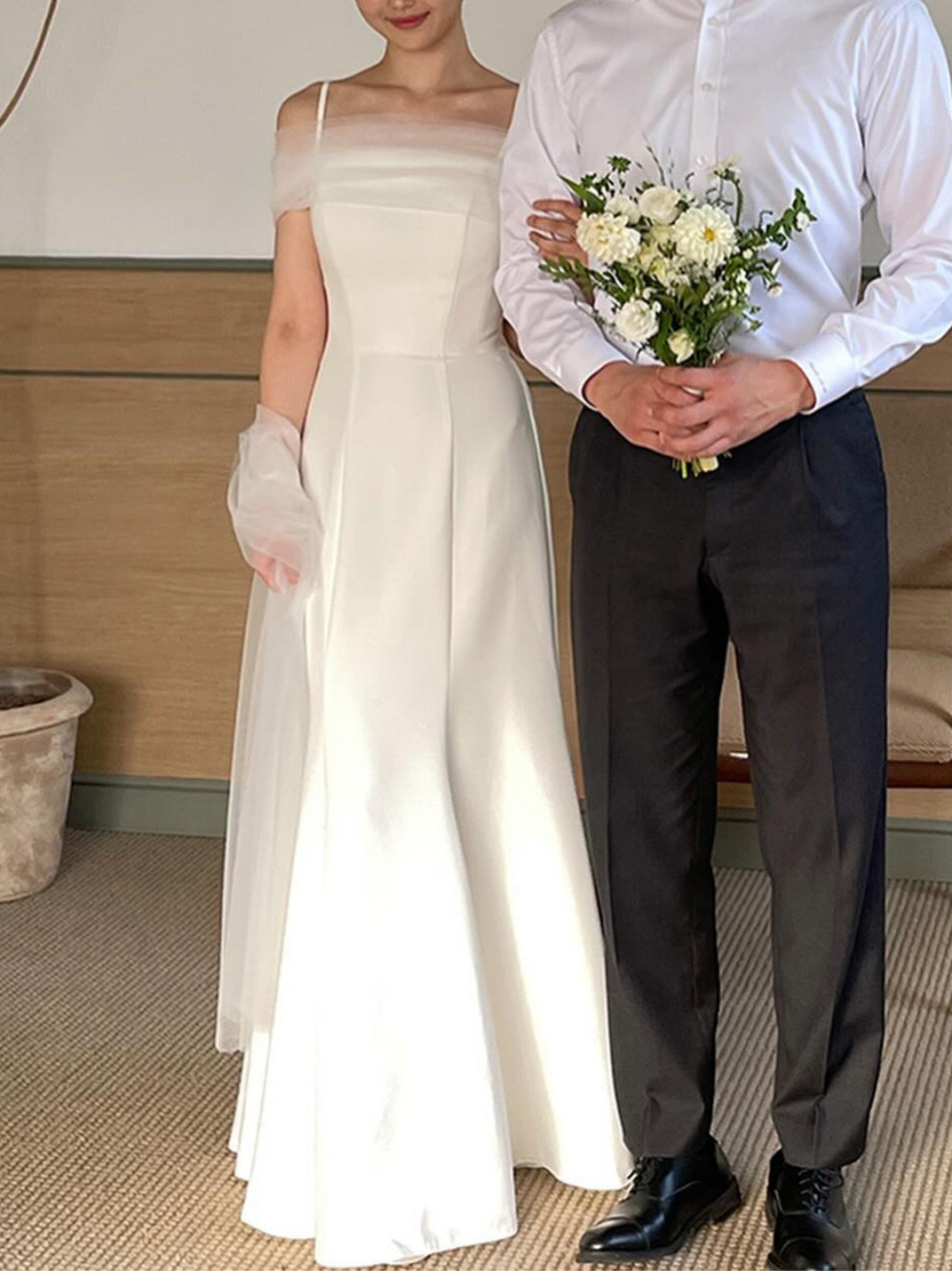 高級感 黒 白 オフショルダー ウェディングドレス 韓国風 結婚式 花嫁 演奏会 誕生日 前撮り HL961