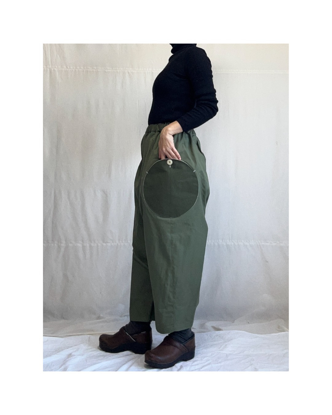 丸ポケットパンツ