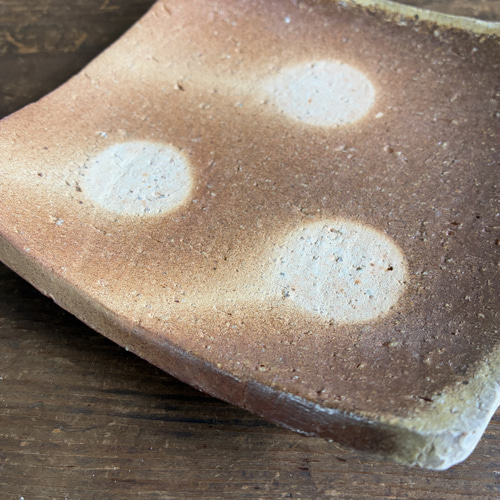 信楽焼 白荒土 穴窯焼成・四方上げ皿 15cm（No2）｜角皿・菓子皿・前菜