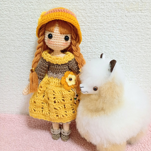 ✿模様編みドレスの女の子 着せ替えあみぐるみ あみぐるみ Karin