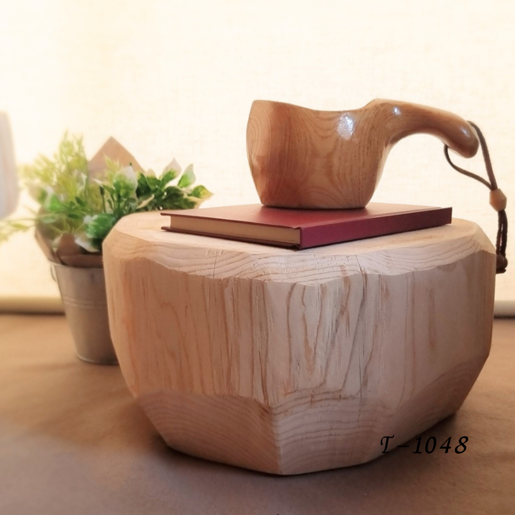 【セール品】ナチュラルウッドのサイドテーブル 木の温もりとひのきの香り 椅子・花台