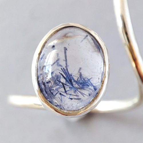 天然石 デュモルチェライトインクォーツ 指輪 silver925 フリーサイズ 1点もの】デュモルチェライトインクォーツ/青/ブルー/しっぽ/内包物