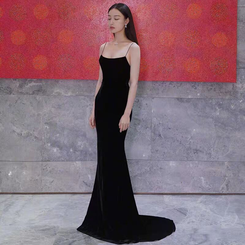 マーメイドドレス 白 黒 ノースリーブ シンプル 韓国風 結婚式 パーティー 前撮り 二次会 お呼ばれ AK557