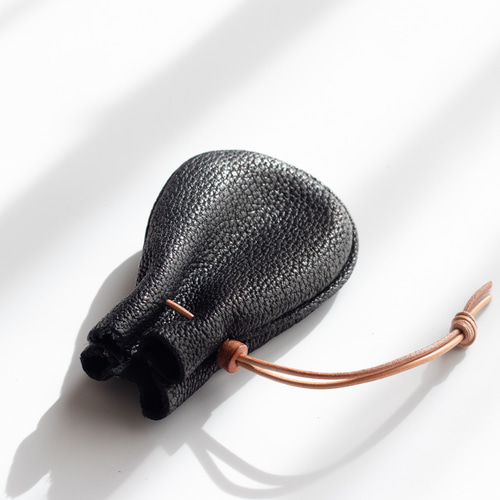 yoki 熊革巾着 224821 巾着袋 yoki 通販 20247403｜Creema(クリーマ)