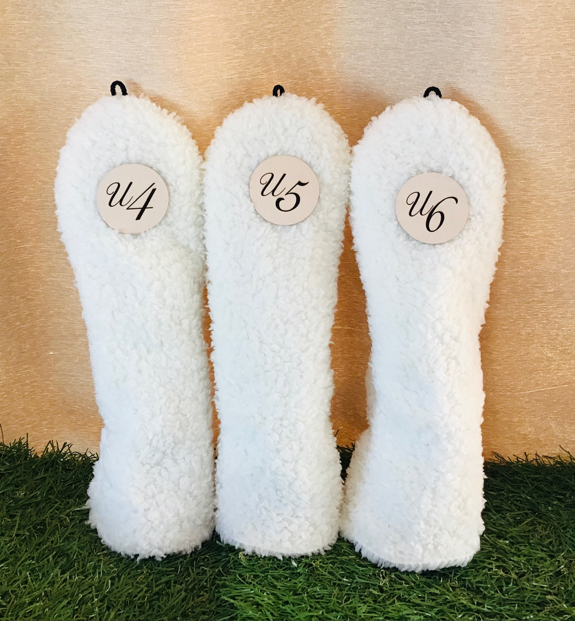 ★受注生産★ ヘッドカバー 3点set ホワイトプードルファー 内側ブラックフリース ヌメ革ワッペン