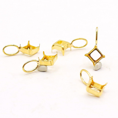 AG-K18-211 K18 ゴールド 空枠 SQ 4㎜ 金具・チェーン アラナヴ