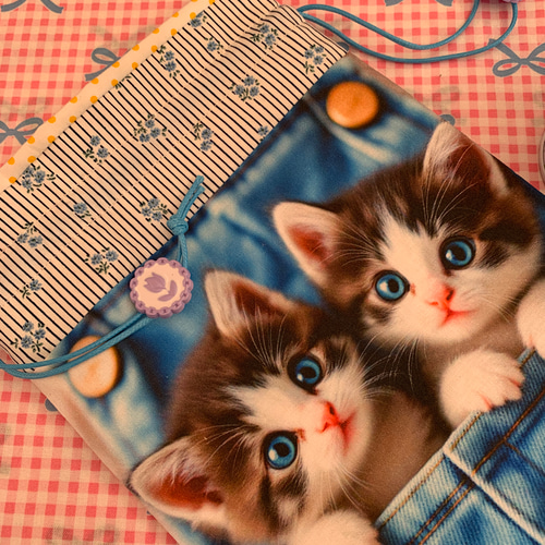 オーダー受付　リアルドールレディパネル生地　猫柄生地　お人形　ポーチ巾着ハンカチ オーダー受付 リアルドールレディパネル生地 猫柄生地 お人形 ポーチ